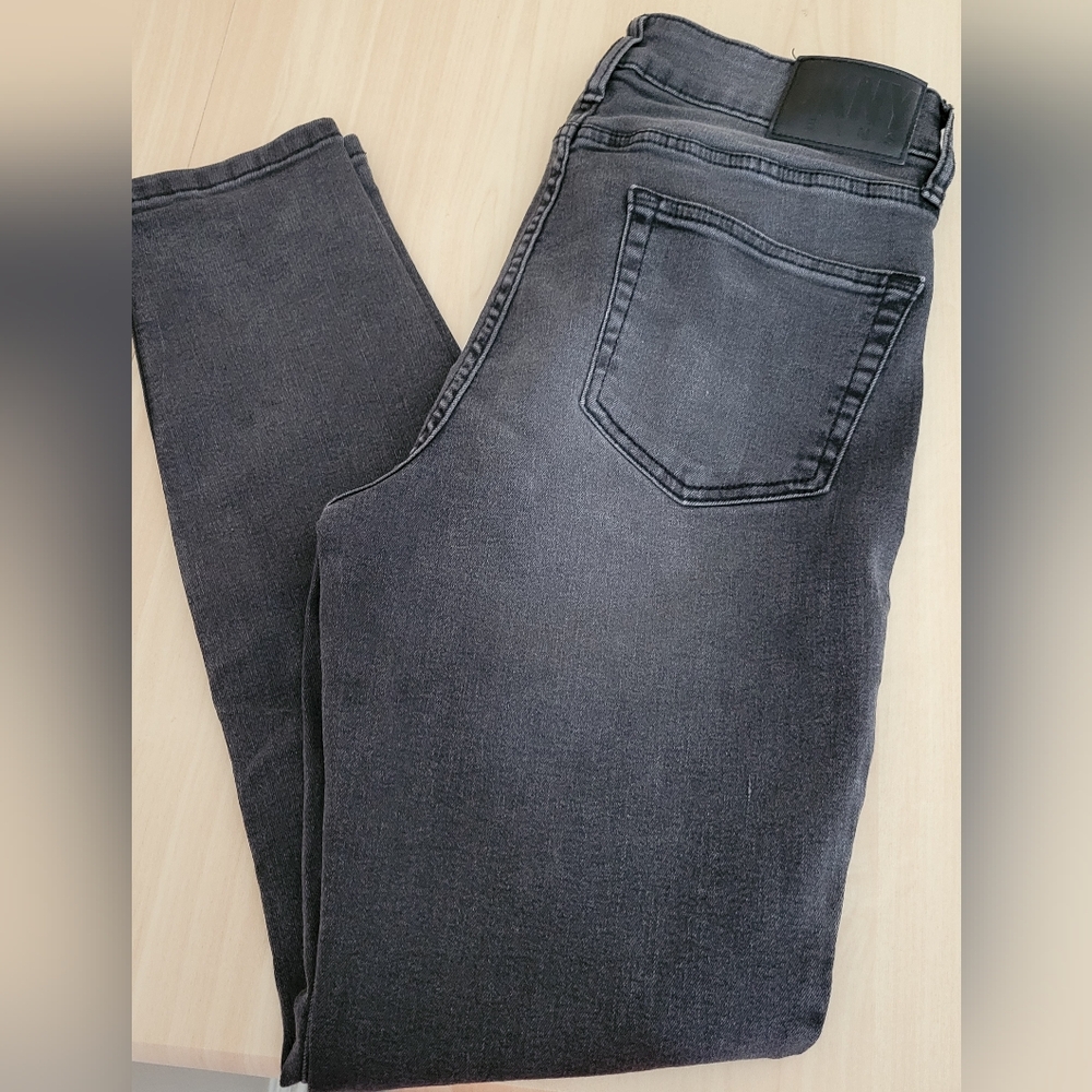 Dkny Black High Rise Skinny Jeans
